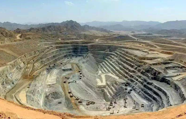 卡库拉铜矿地采施工进程连续5个月创新高